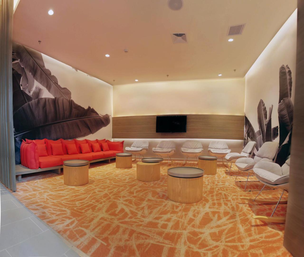 Ibis Apartado Luaran gambar